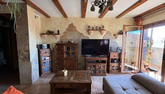 Reventa - Chalet Independiente - Redován