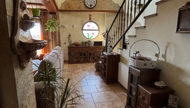 Reventa - Chalet Independiente - Redován