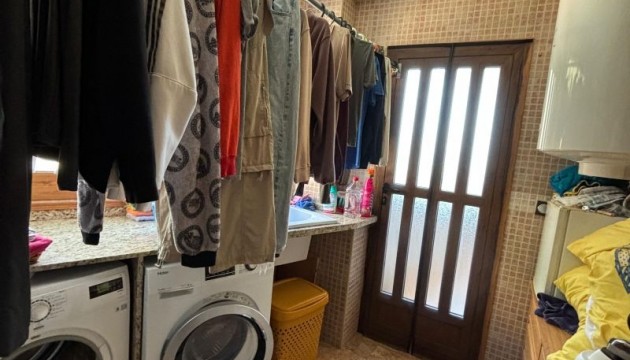 Reventa - Chalet Independiente - Redován