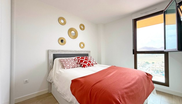 Resale - Apartment - Cartagena - Playa Honda