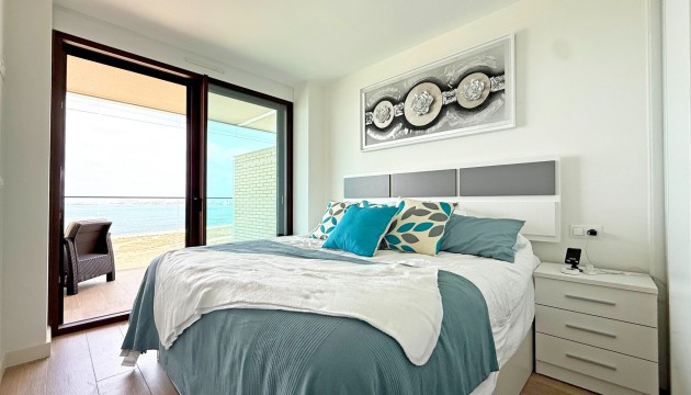 Resale - Apartment - Cartagena - Playa Honda