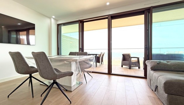 Resale - Apartment - Cartagena - Playa Honda