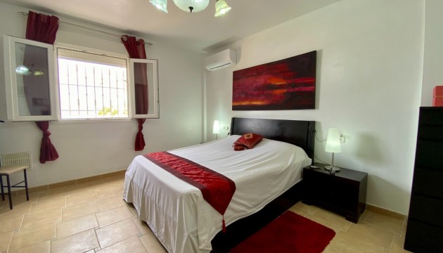 Reventa - Chalet Independiente - Algorfa