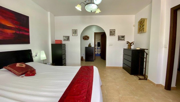 Reventa - Chalet Independiente - Algorfa