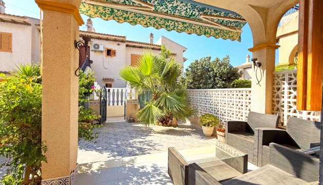 Resale - Apartment - Torrevieja - Torrelamata - La Mata