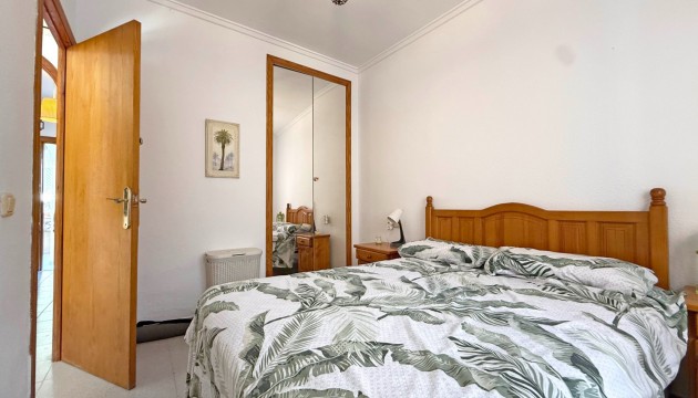 Resale - Apartment - Torrevieja - Torrelamata - La Mata