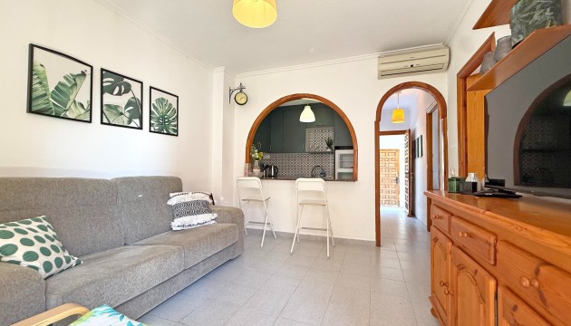 Resale - Apartment - Torrevieja - Torrelamata - La Mata