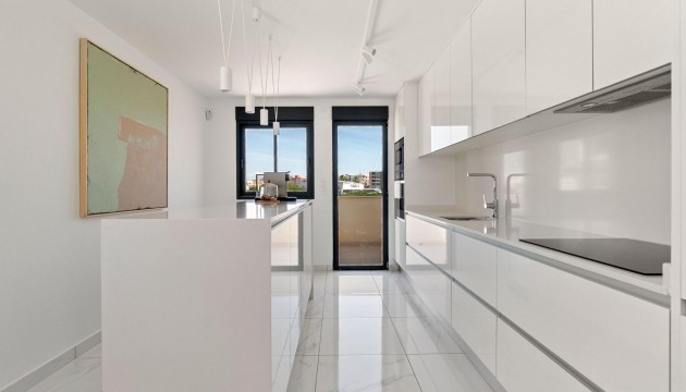 Resale - Detached Villa - Torrevieja - La Veleta