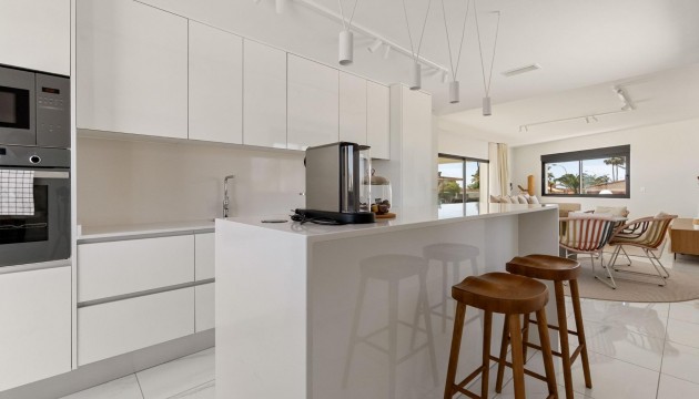 Resale - Detached Villa - Torrevieja - La Veleta