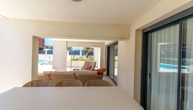 Resale - Detached Villa - Torrevieja - La Veleta