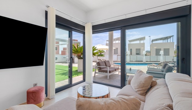 Begagnad - Fristående Villa - Orihuela Costa - Villamartín