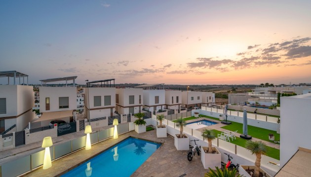 Begagnad - Fristående Villa - Orihuela Costa - Villamartín