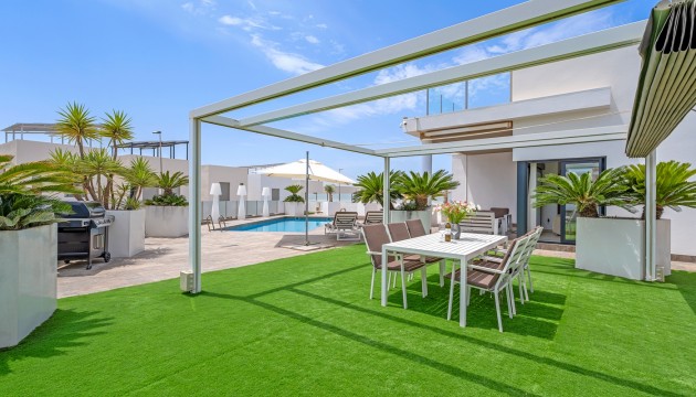 Begagnad - Fristående Villa - Orihuela Costa - Villamartín