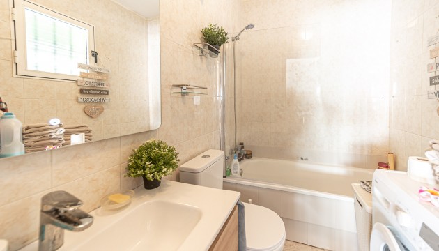 Resale - Apartment - Torrevieja - Torrelamata - La Mata