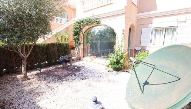 Resale - Bungalow - Orihuela Costa - Punta Prima