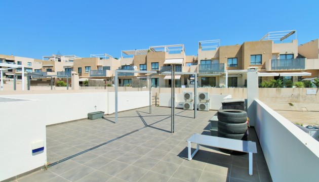 Resale - Detached Villa - Orihuela Costa - La Zenia