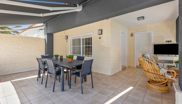 Resale - Detached Villa - Torrevieja - Punta Prima