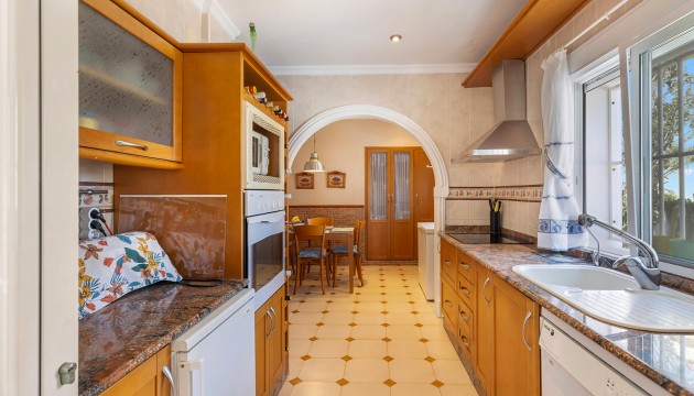 Resale - Detached Villa - Torrevieja - Punta Prima