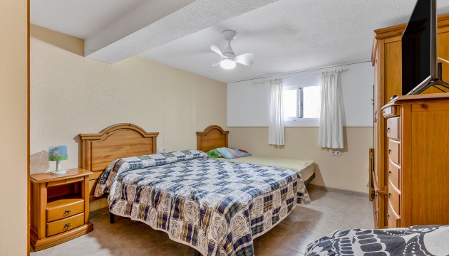 Resale - Detached Villa - Torrevieja - Punta Prima