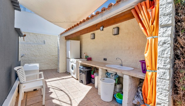 Resale - Detached Villa - Torrevieja - Punta Prima