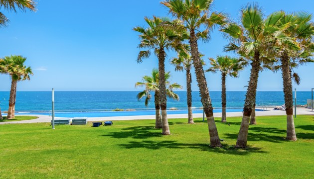 Resale - Apartment - Orihuela Costa - Punta Prima