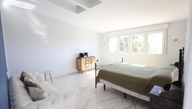 Resale - Detached Villa - Orihuela Costa - Villamartín