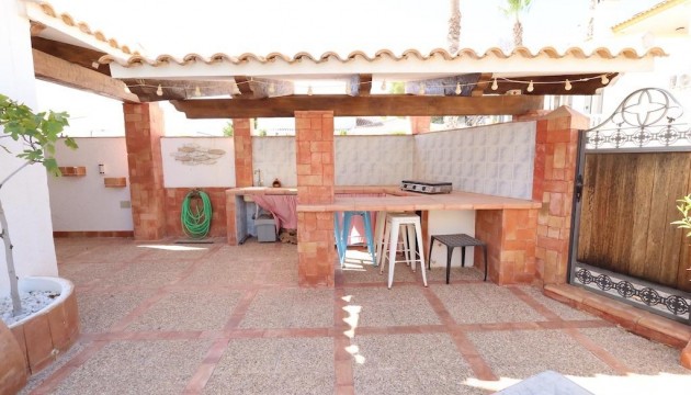 Resale - Detached Villa - Orihuela Costa - Villamartín