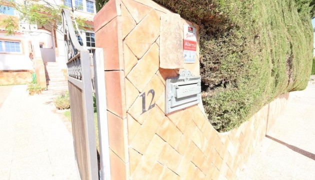 Resale - Detached Villa - Orihuela Costa - Villamartín