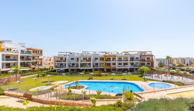 Resale - Apartment - Orihuela Costa - Villamartín