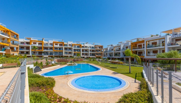 Resale - Apartment - Orihuela Costa - Villamartín