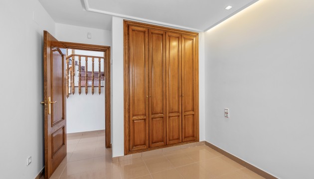 Herverkoop - Detached Villa - Torrevieja