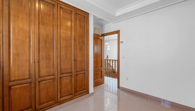 Herverkoop - Detached Villa - Torrevieja