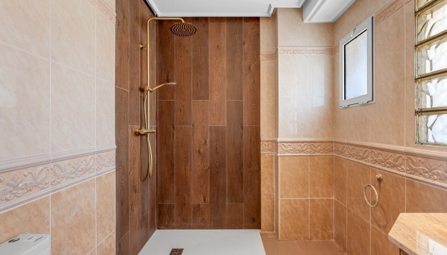 Herverkoop - Detached Villa - Torrevieja