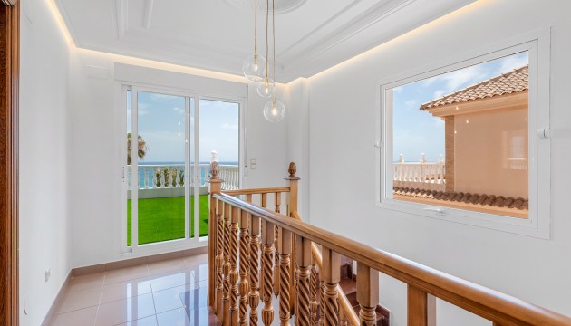 Herverkoop - Detached Villa - Torrevieja