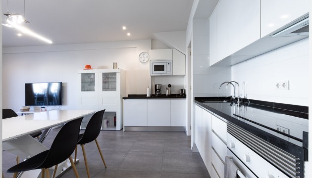 Resale - Bungalow - Torrevieja - Nueva Torrevieja - Aguas Nuevas