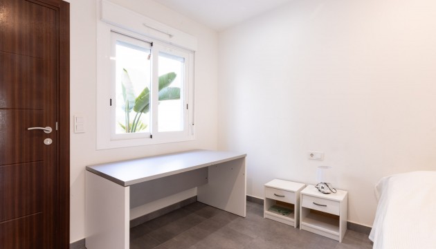 Resale - Bungalow - Torrevieja - Nueva Torrevieja - Aguas Nuevas