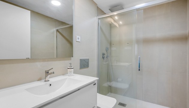 Resale - Apartment - Orihuela Costa - Punta Prima