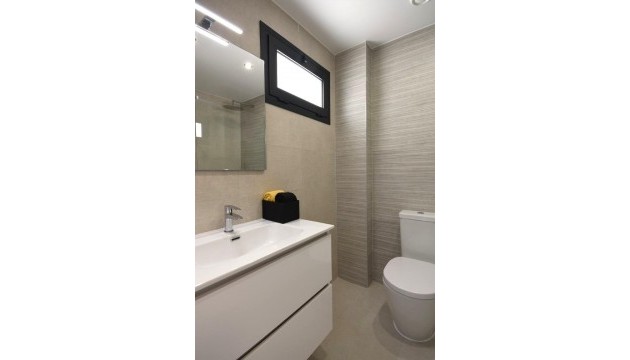 Neue Gebäude - Apartment - San Miguel de Salinas