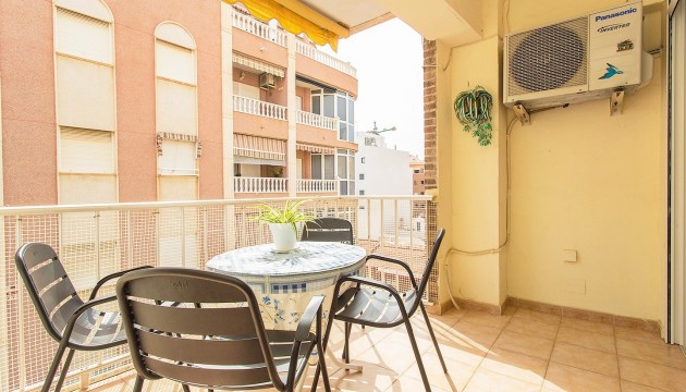 Resale - Apartment - Torrevieja - Playa del Cura