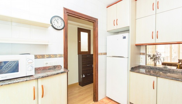 Resale - Apartment - Torrevieja - Playa del Cura