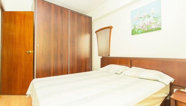 Resale - Apartment - Torrevieja - Playa del Cura