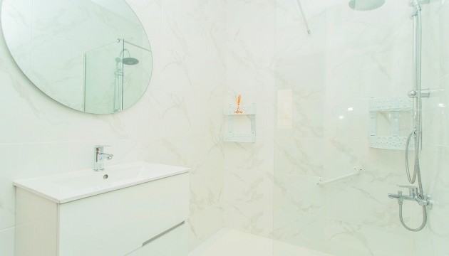 Resale - Apartment - Torrevieja - Playa del Cura