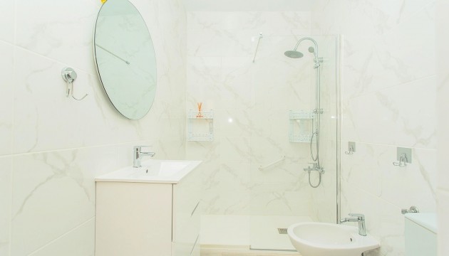 Resale - Apartment - Torrevieja - Playa del Cura