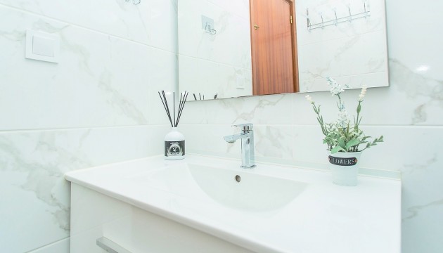 Resale - Apartment - Torrevieja - Playa del Cura