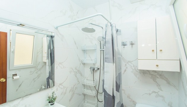 Resale - Apartment - Torrevieja - Playa del Cura