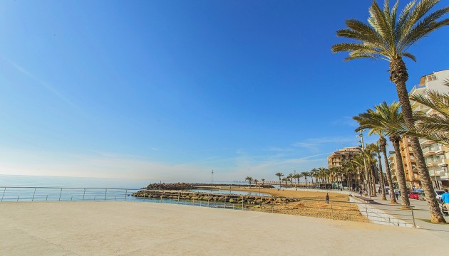 Resale - Apartment - Torrevieja - Playa del Cura