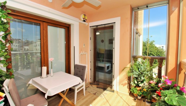 Resale - Apartment - Orihuela Costa - Villamartín