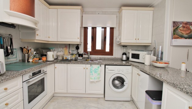 Resale - Apartment - Orihuela Costa - Villamartín