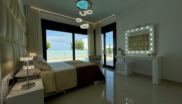 Resale - Detached Villa - San Miguel de Salinas