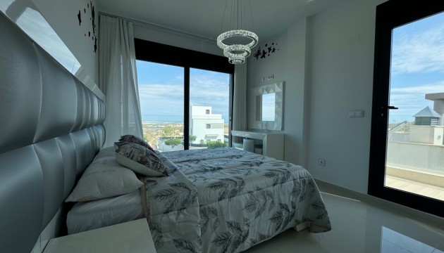 Resale - Detached Villa - San Miguel de Salinas